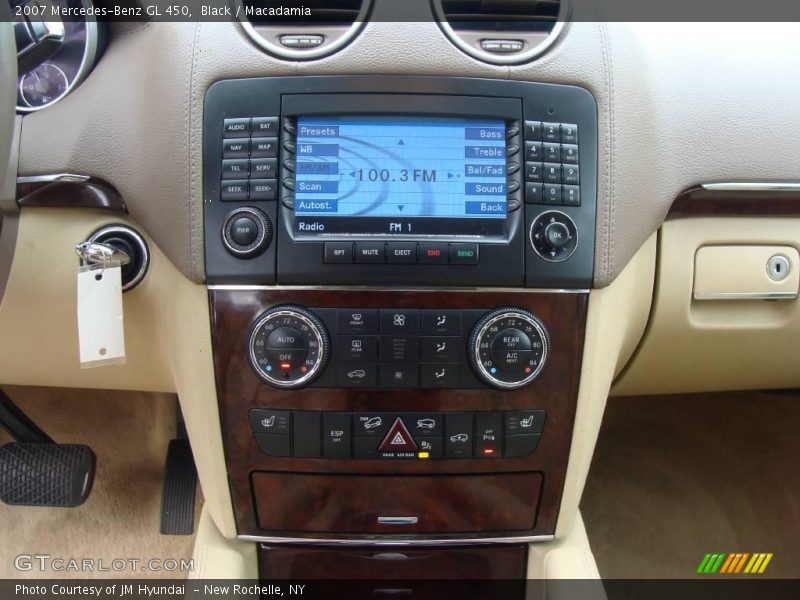 Black / Macadamia 2007 Mercedes-Benz GL 450