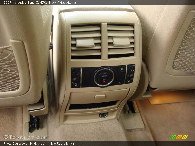 Black / Macadamia 2007 Mercedes-Benz GL 450