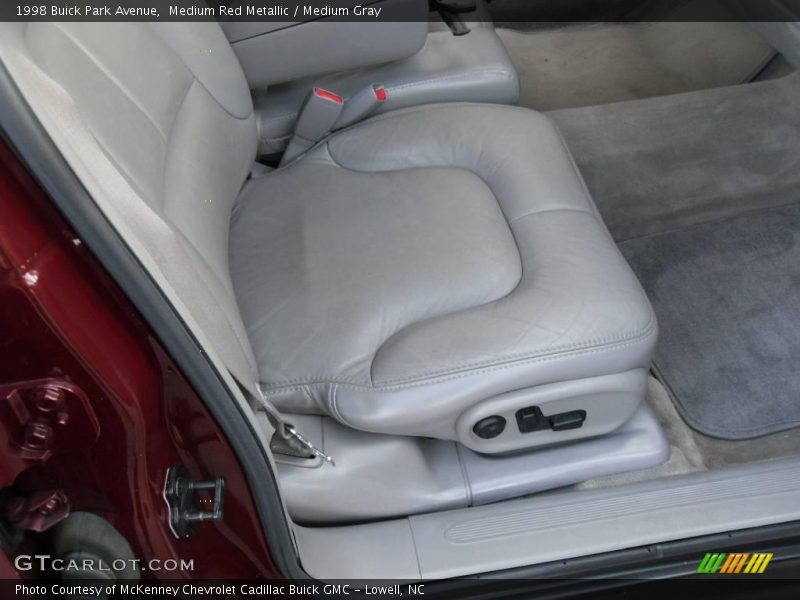 Medium Red Metallic / Medium Gray 1998 Buick Park Avenue