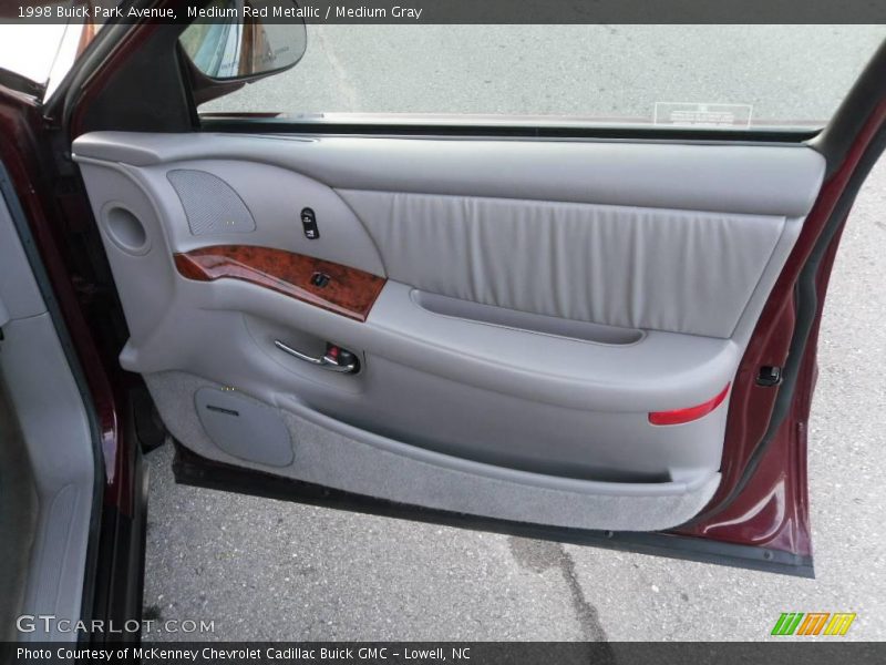Medium Red Metallic / Medium Gray 1998 Buick Park Avenue