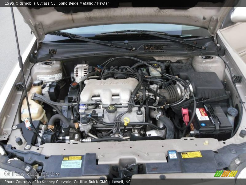 Sand Beige Metallic / Pewter 1999 Oldsmobile Cutlass GL