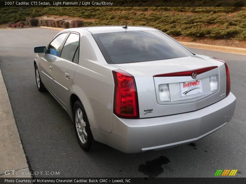 Light Platinum / Light Gray/Ebony 2007 Cadillac CTS Sedan