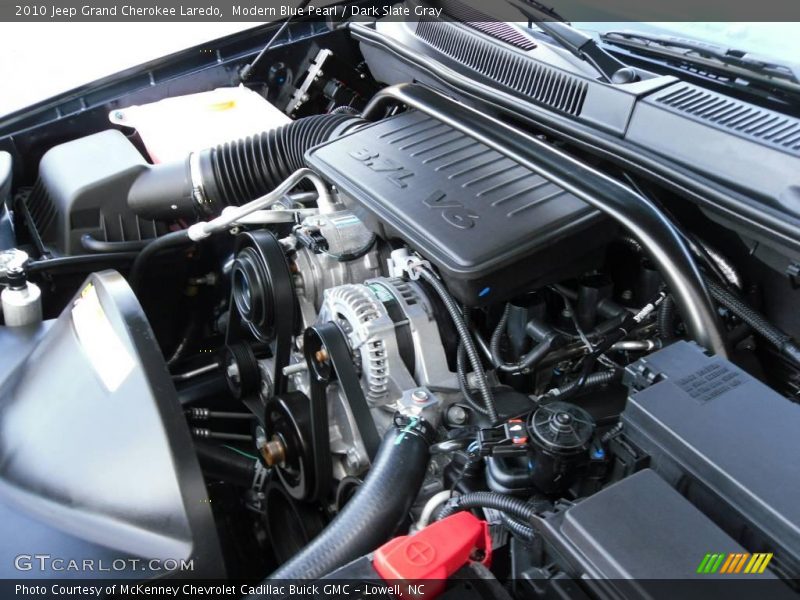 Modern Blue Pearl / Dark Slate Gray 2010 Jeep Grand Cherokee Laredo