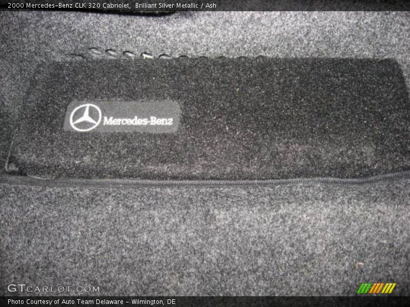 Brilliant Silver Metallic / Ash 2000 Mercedes-Benz CLK 320 Cabriolet