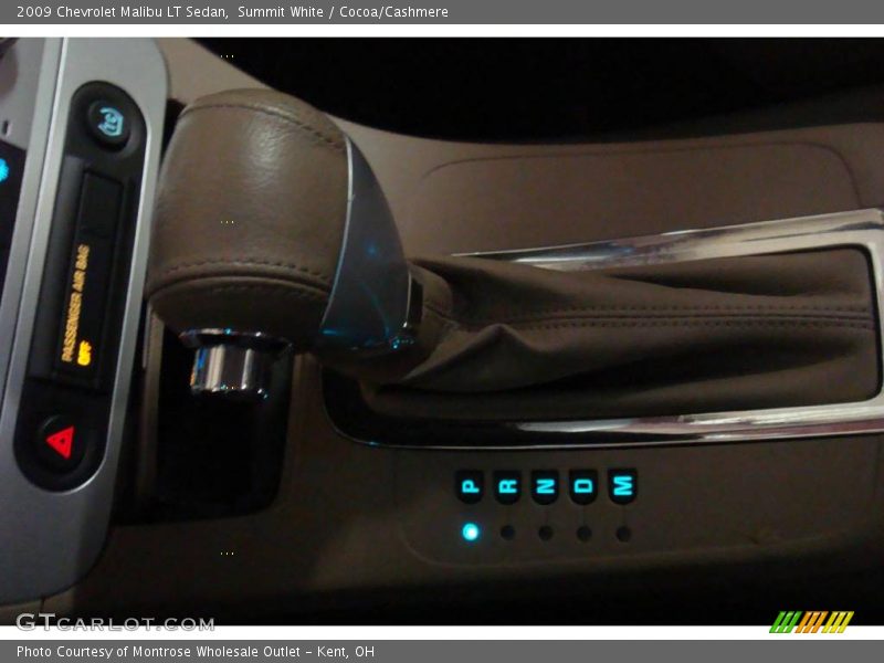 Summit White / Cocoa/Cashmere 2009 Chevrolet Malibu LT Sedan
