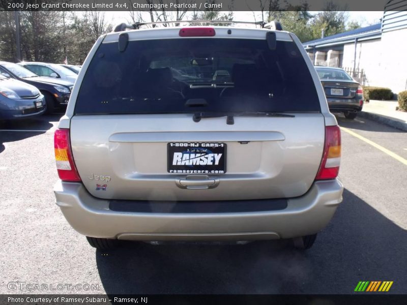 Champagne Pearlcoat / Camel 2000 Jeep Grand Cherokee Limited 4x4