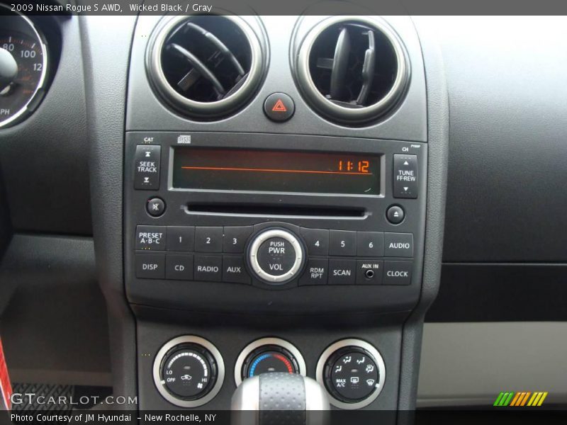 Wicked Black / Gray 2009 Nissan Rogue S AWD