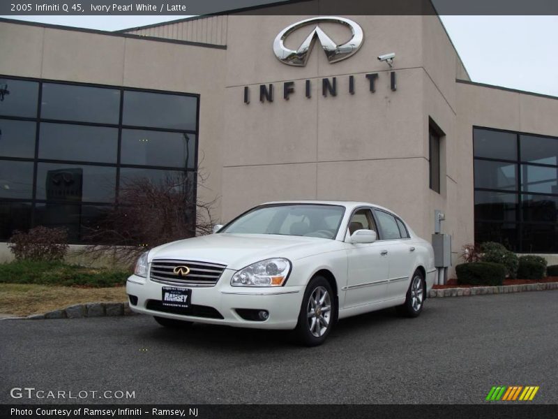 Ivory Pearl White / Latte 2005 Infiniti Q 45