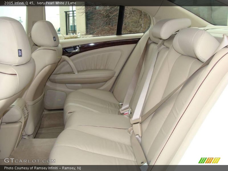 Ivory Pearl White / Latte 2005 Infiniti Q 45