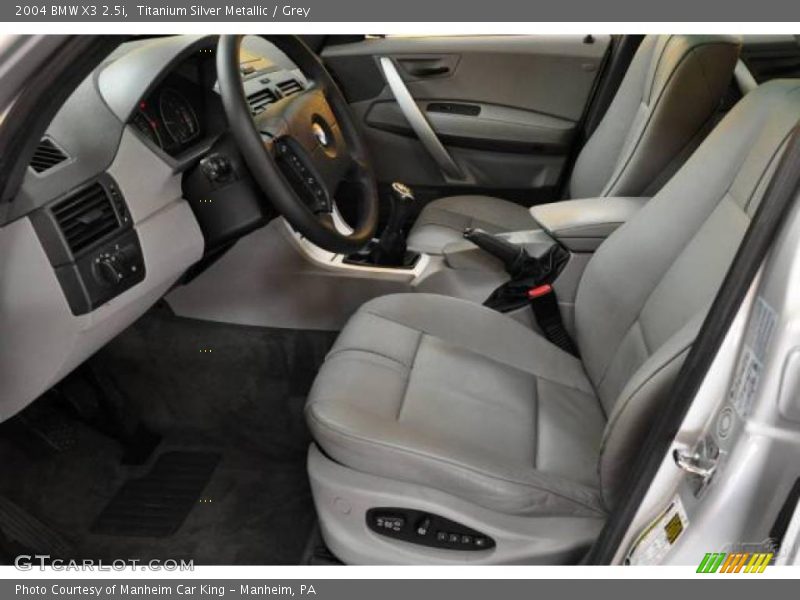 Titanium Silver Metallic / Grey 2004 BMW X3 2.5i