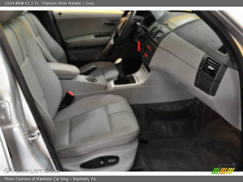 Titanium Silver Metallic / Grey 2004 BMW X3 2.5i