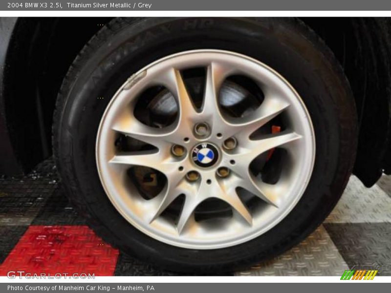 Titanium Silver Metallic / Grey 2004 BMW X3 2.5i
