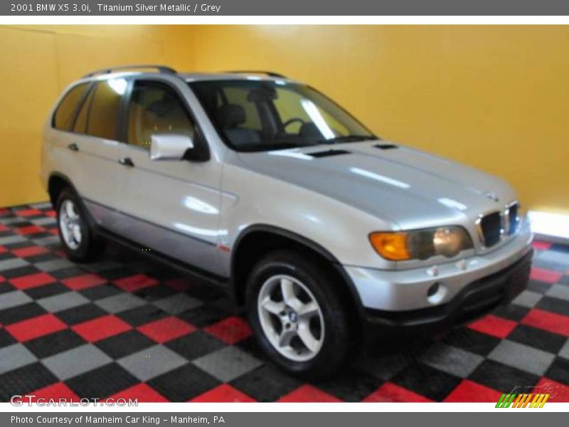 Titanium Silver Metallic / Grey 2001 BMW X5 3.0i