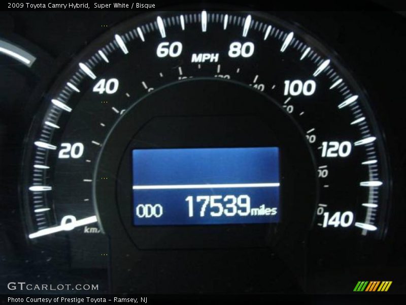 Super White / Bisque 2009 Toyota Camry Hybrid