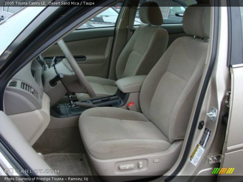 Desert Sand Mica / Taupe 2005 Toyota Camry LE