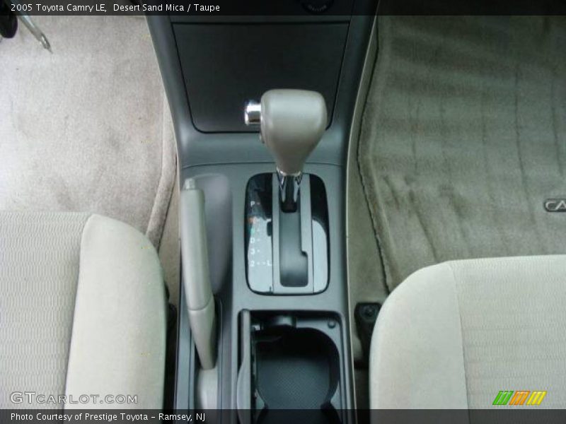 Desert Sand Mica / Taupe 2005 Toyota Camry LE