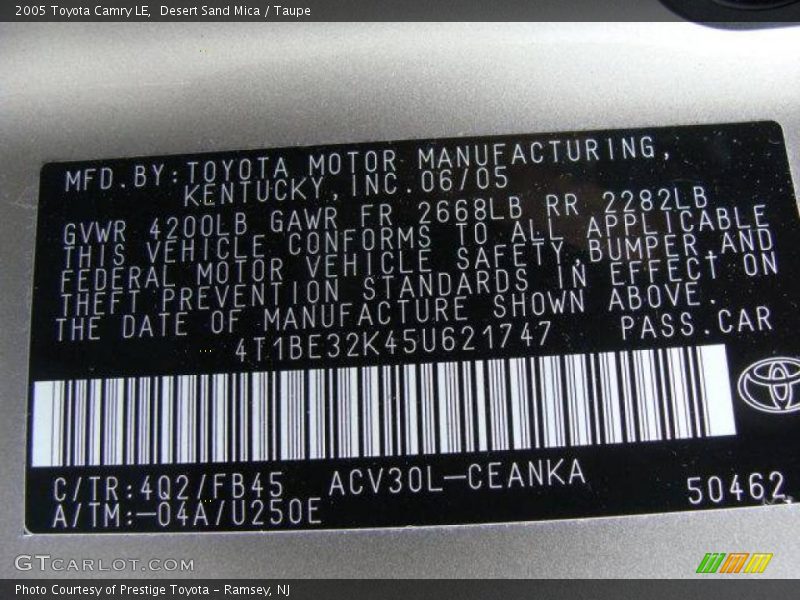 Desert Sand Mica / Taupe 2005 Toyota Camry LE