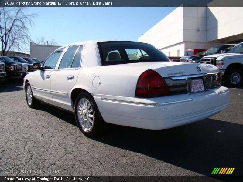 Vibrant White / Light Camel 2009 Mercury Grand Marquis LS