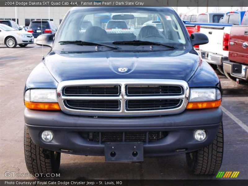 Patriot Blue Pearl / Dark Slate Gray 2004 Dodge Dakota SXT Quad Cab 4x4