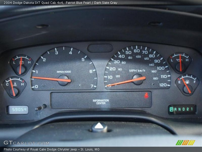 Patriot Blue Pearl / Dark Slate Gray 2004 Dodge Dakota SXT Quad Cab 4x4