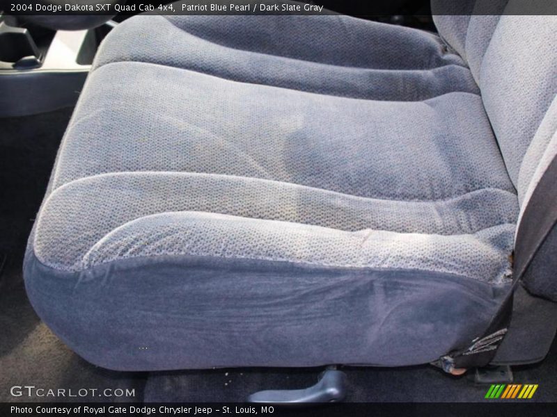 Patriot Blue Pearl / Dark Slate Gray 2004 Dodge Dakota SXT Quad Cab 4x4