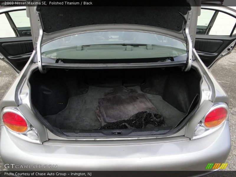 Polished Titanium / Black 2003 Nissan Maxima SE