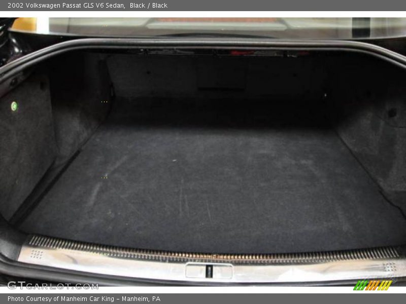 Black / Black 2002 Volkswagen Passat GLS V6 Sedan