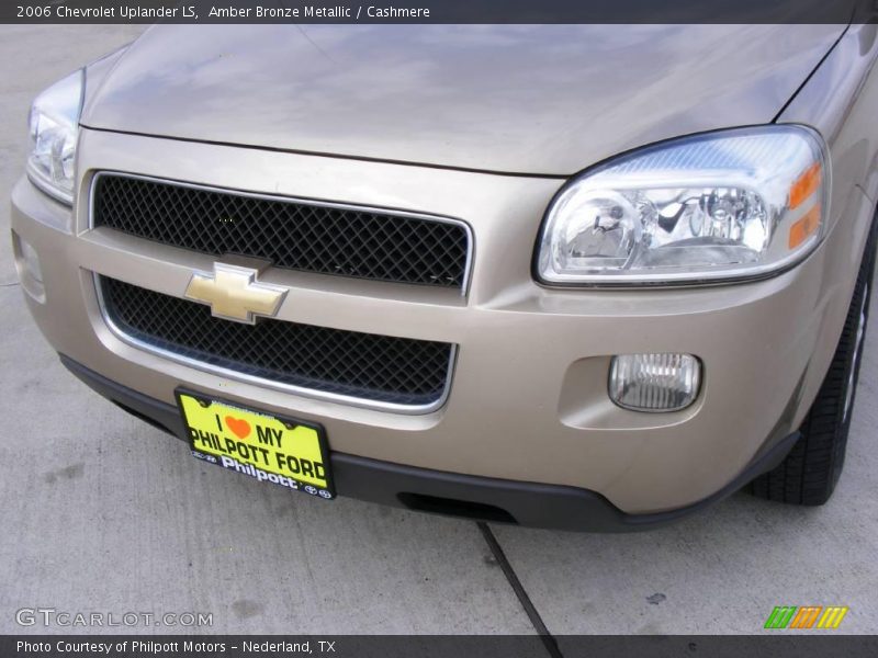 Amber Bronze Metallic / Cashmere 2006 Chevrolet Uplander LS