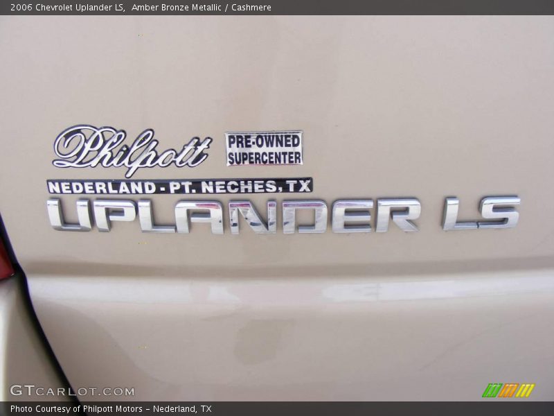 Amber Bronze Metallic / Cashmere 2006 Chevrolet Uplander LS