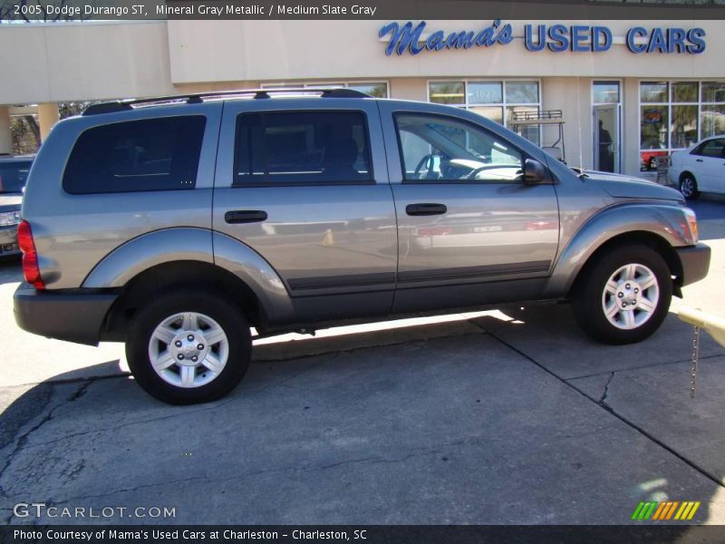 Mineral Gray Metallic / Medium Slate Gray 2005 Dodge Durango ST