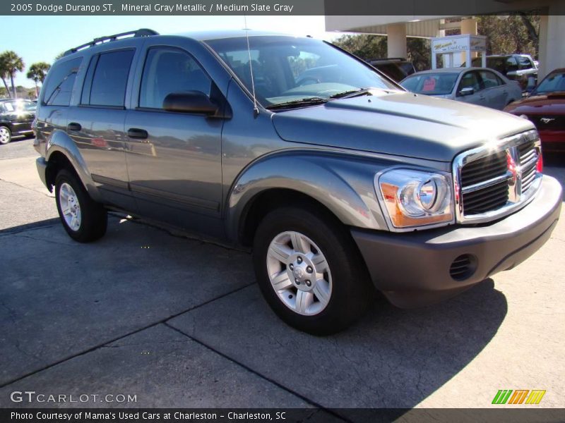 Mineral Gray Metallic / Medium Slate Gray 2005 Dodge Durango ST