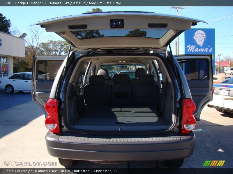 Mineral Gray Metallic / Medium Slate Gray 2005 Dodge Durango ST