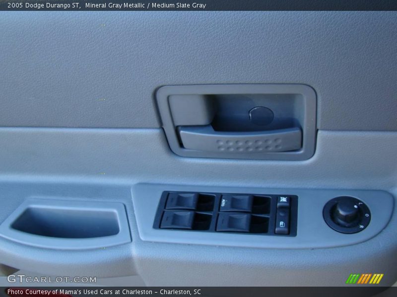 Mineral Gray Metallic / Medium Slate Gray 2005 Dodge Durango ST