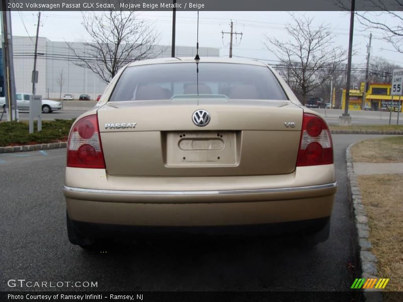 Mojave Beige Metallic / Beige 2002 Volkswagen Passat GLX Sedan