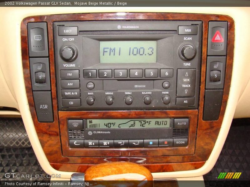 Mojave Beige Metallic / Beige 2002 Volkswagen Passat GLX Sedan