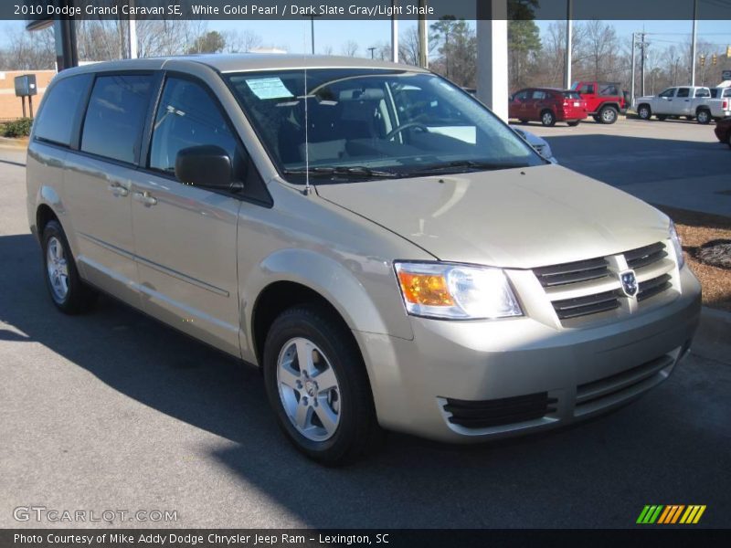 White Gold Pearl / Dark Slate Gray/Light Shale 2010 Dodge Grand Caravan SE