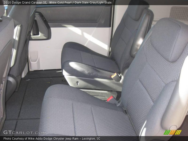 White Gold Pearl / Dark Slate Gray/Light Shale 2010 Dodge Grand Caravan SE