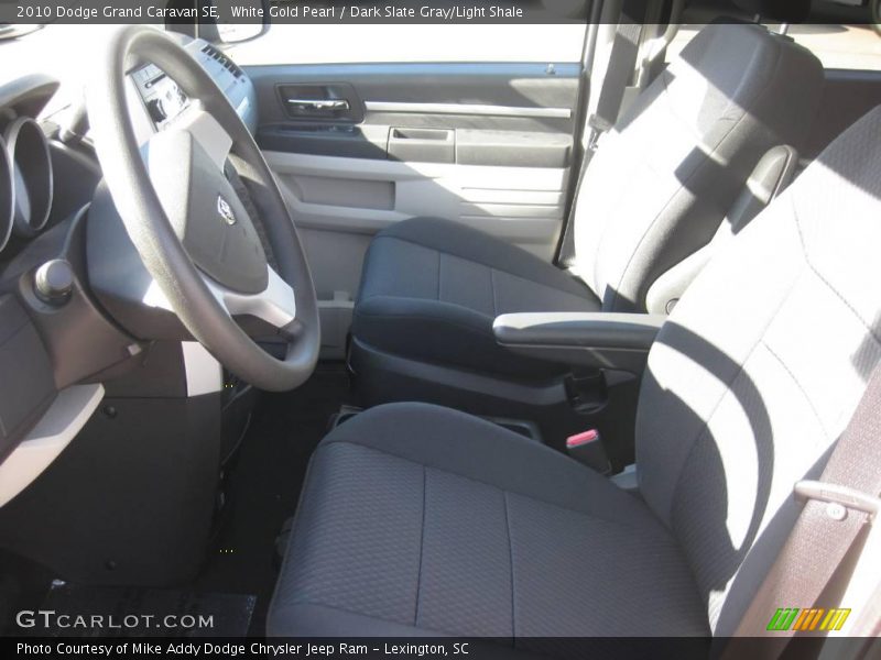 White Gold Pearl / Dark Slate Gray/Light Shale 2010 Dodge Grand Caravan SE