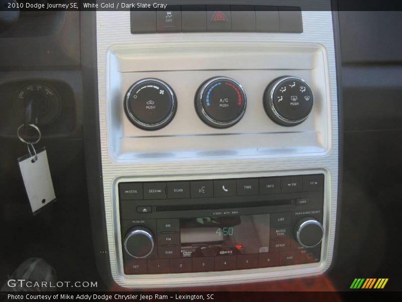 White Gold / Dark Slate Gray 2010 Dodge Journey SE