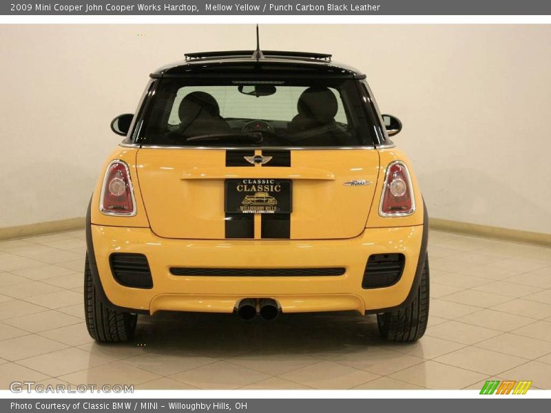 Mellow Yellow / Punch Carbon Black Leather 2009 Mini Cooper John Cooper Works Hardtop