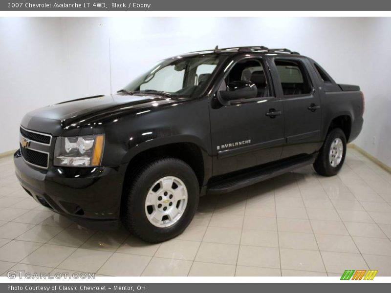 Black / Ebony 2007 Chevrolet Avalanche LT 4WD