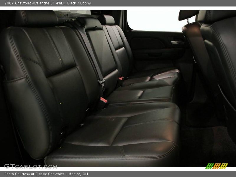 Black / Ebony 2007 Chevrolet Avalanche LT 4WD
