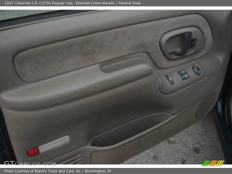 Emerald Green Metallic / Neutral Shale 1997 Chevrolet C/K C1500 Regular Cab