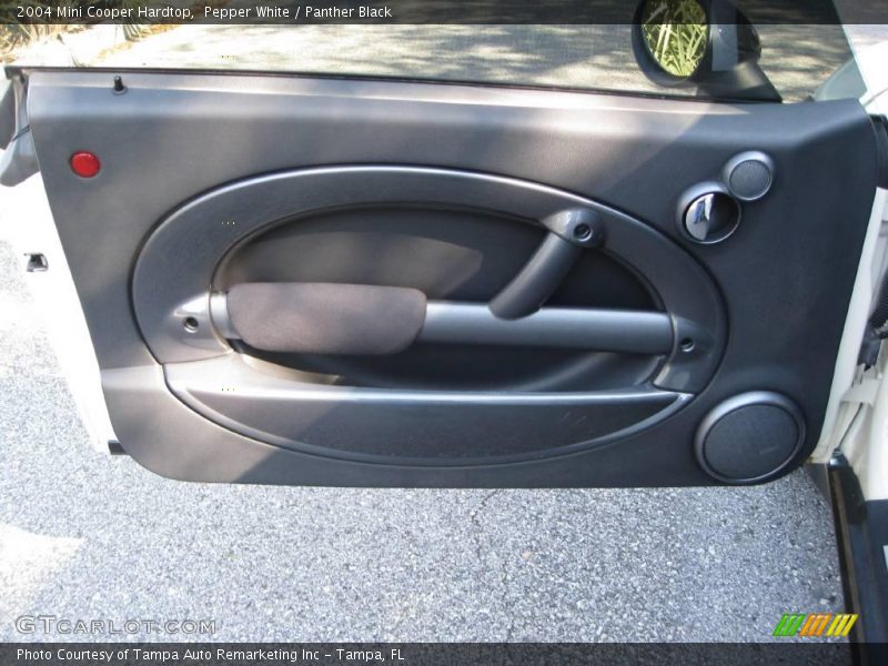 Pepper White / Panther Black 2004 Mini Cooper Hardtop