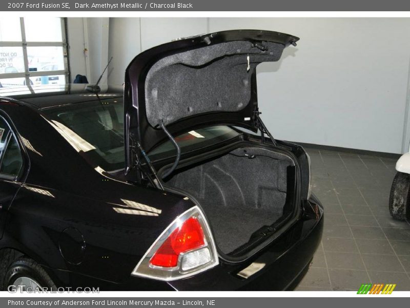 Dark Amethyst Metallic / Charcoal Black 2007 Ford Fusion SE