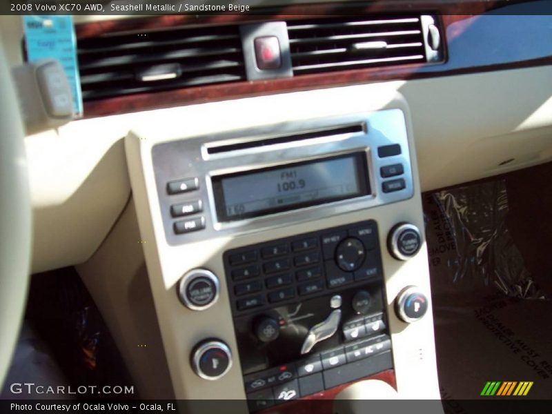 Seashell Metallic / Sandstone Beige 2008 Volvo XC70 AWD