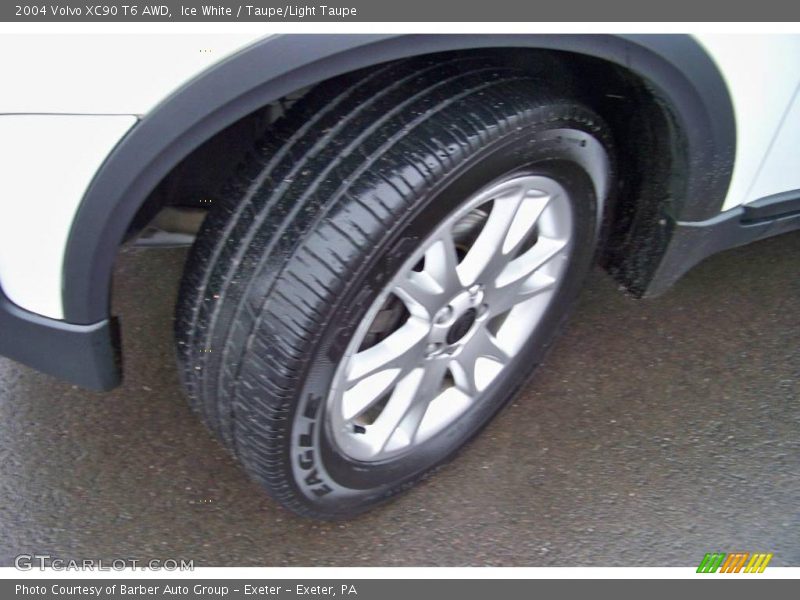 Ice White / Taupe/Light Taupe 2004 Volvo XC90 T6 AWD