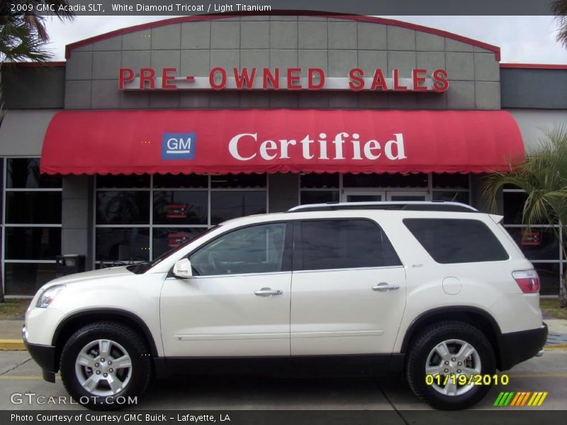 White Diamond Tricoat / Light Titanium 2009 GMC Acadia SLT