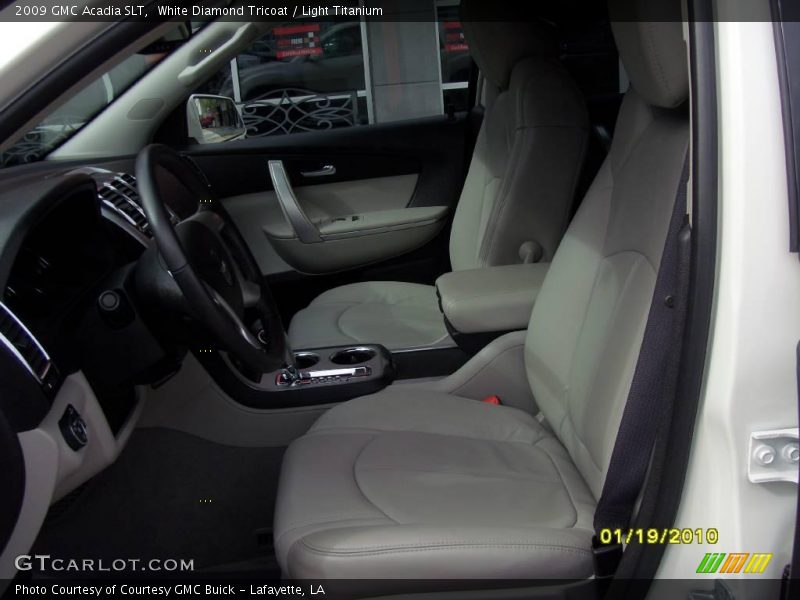 White Diamond Tricoat / Light Titanium 2009 GMC Acadia SLT
