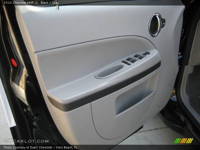 Black / Gray 2010 Chevrolet HHR LS